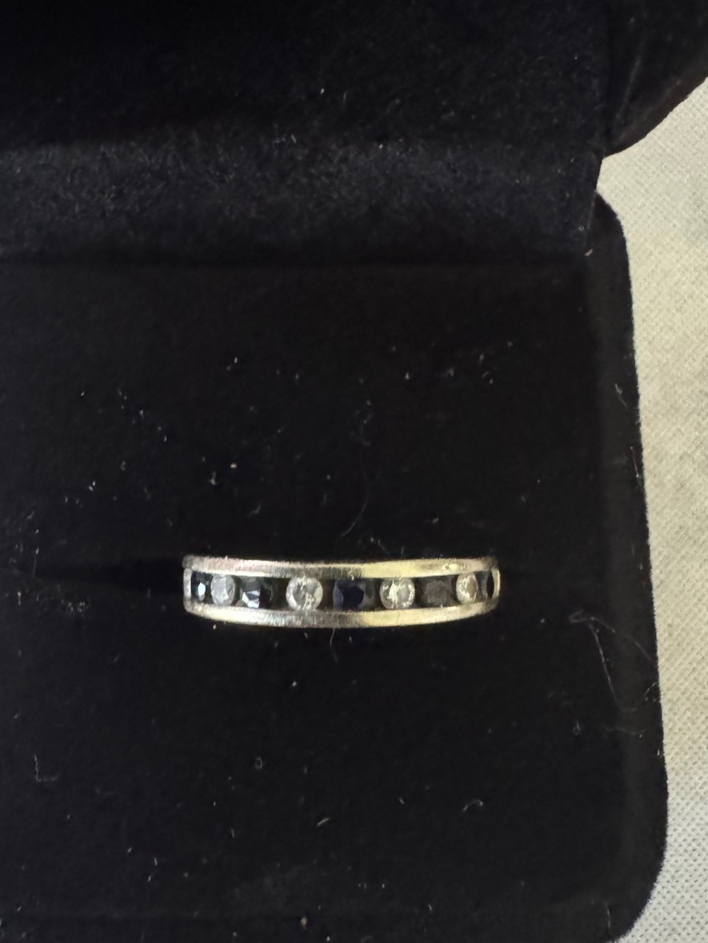 14K White Gold Diamond Blue Sapphire Anniversary Wedding Stackable Ring Size 6